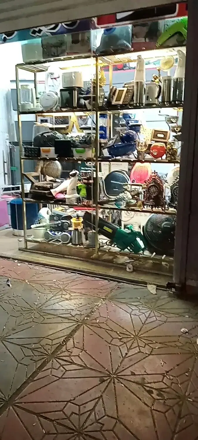 مغازه چهارراه لین یک