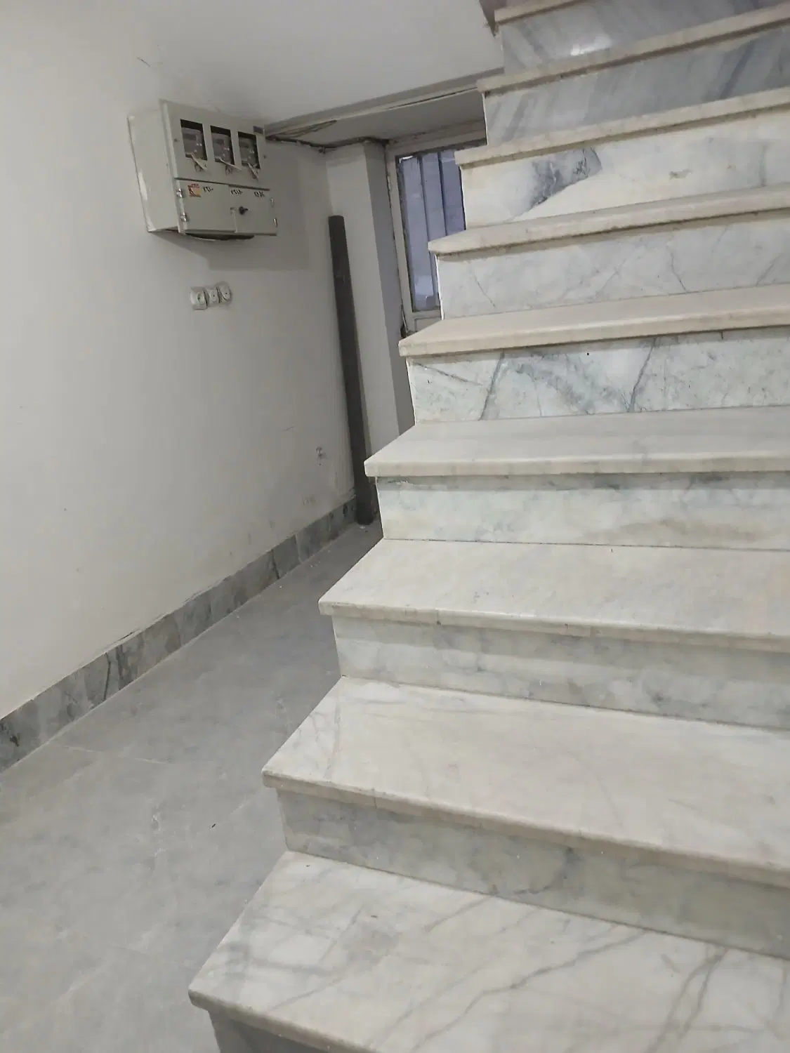 فروش خانه هم کف خادم اباد ۵۶ متری