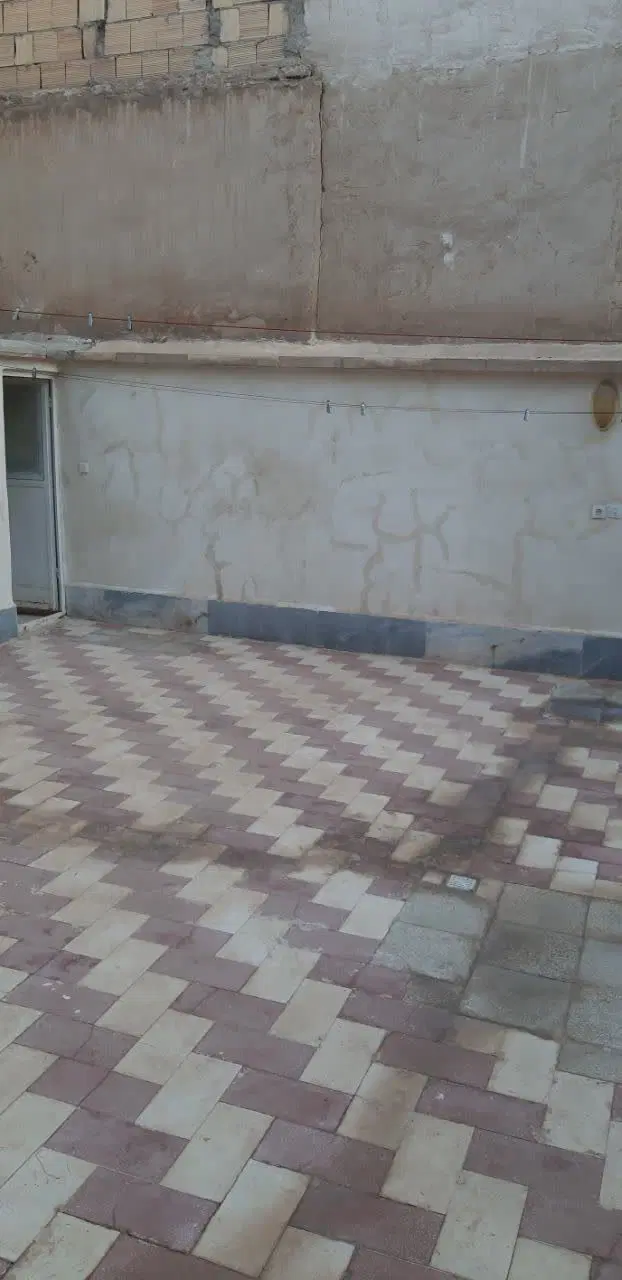 ۲۰۰متری
