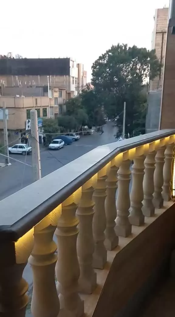 یک واحد آپارتمان ۸۵ متری