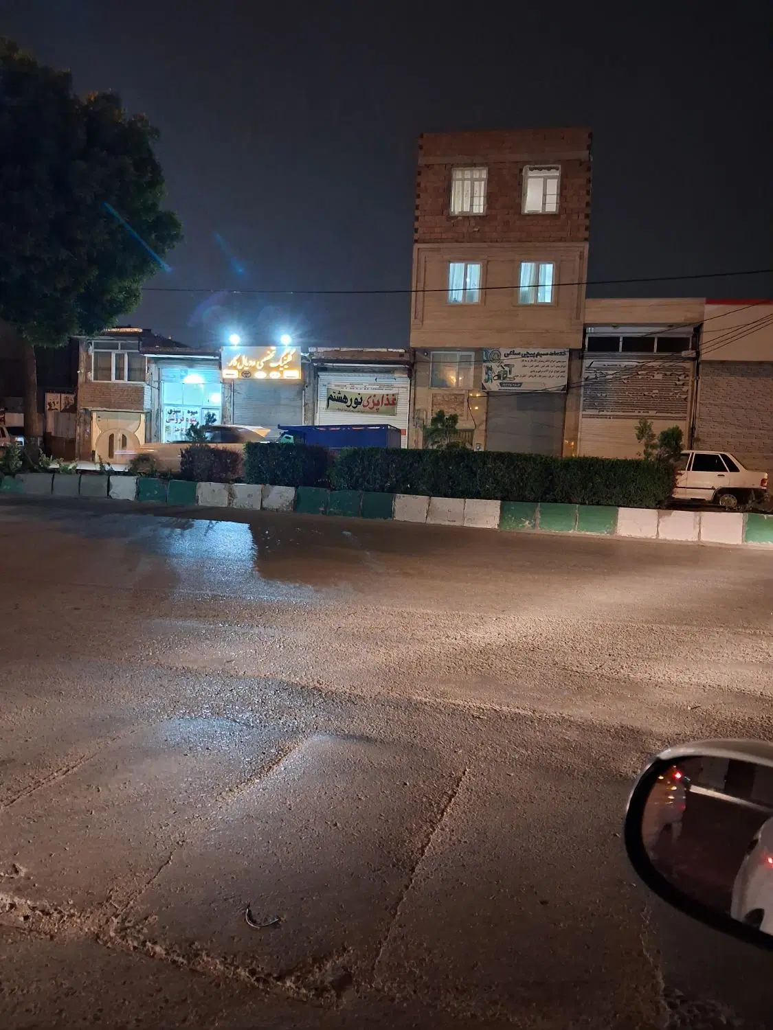 مغازه ۴۵ متری شهرک حقیقت فاز یک