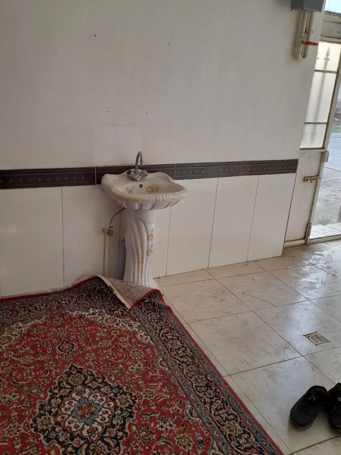 ساختمان ویلایی ۱۰۰ معاوضه با ماشین مول بالا