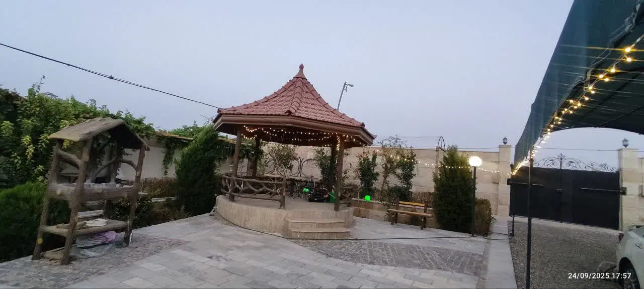 خانه دونبش 320 متری ،24 متری صفاییه