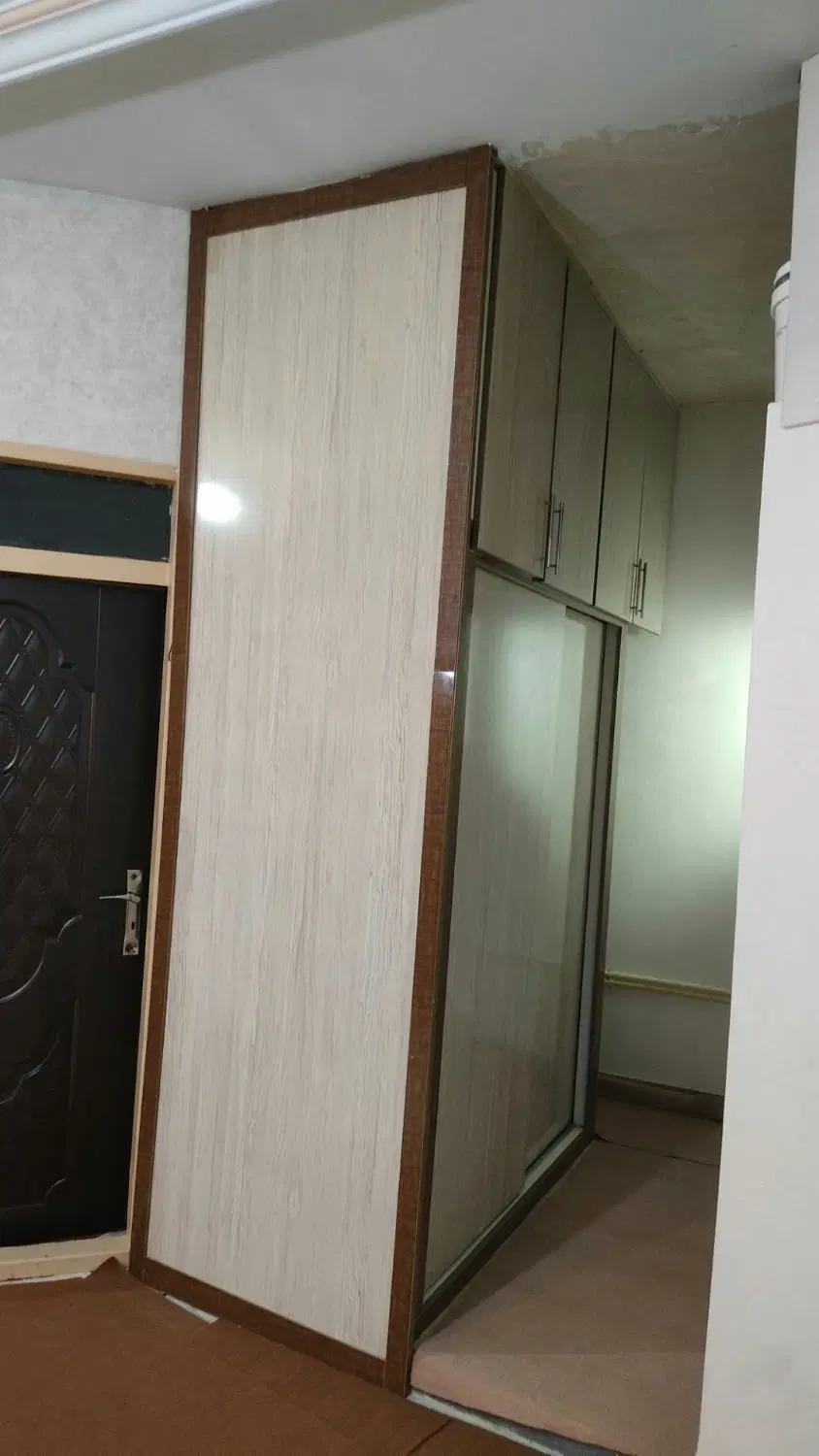 واحد آخر عباسی
