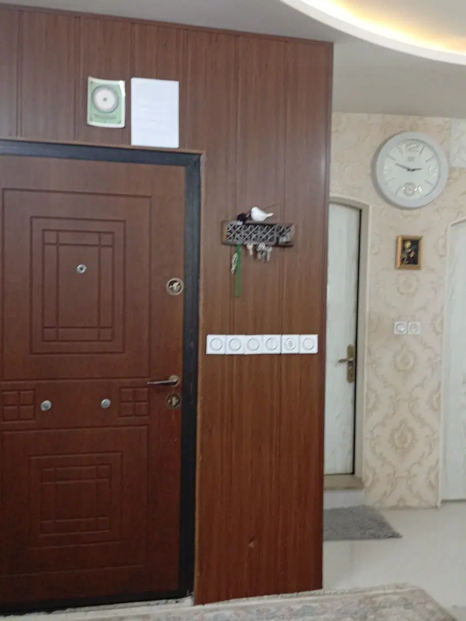 منزل دربستی در بلوار کشاورز(طرحچی)