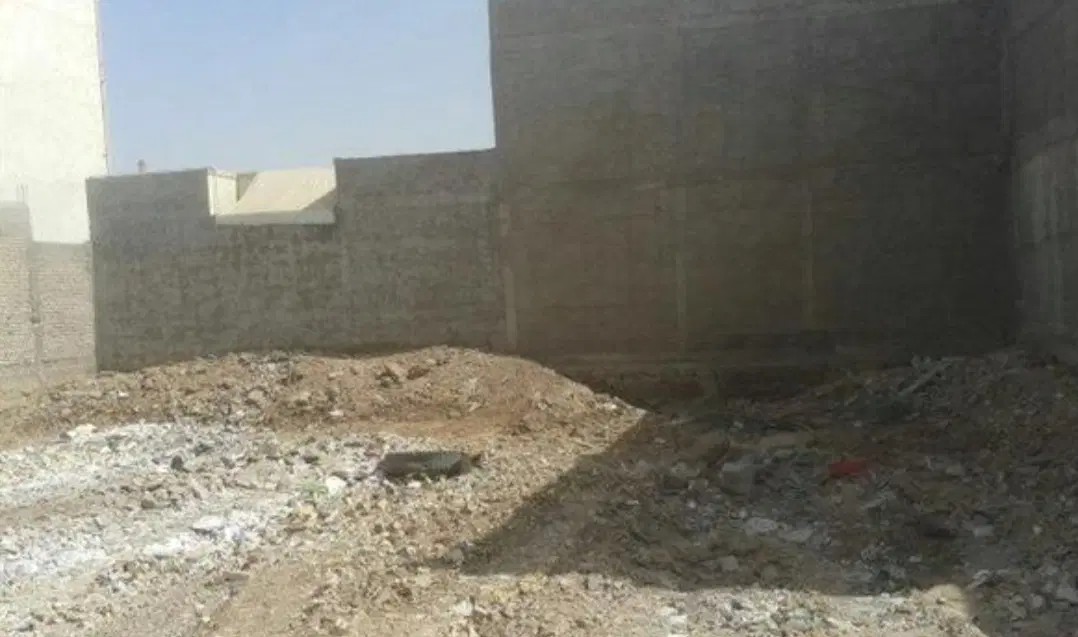 زمین ۱۶۰ متر