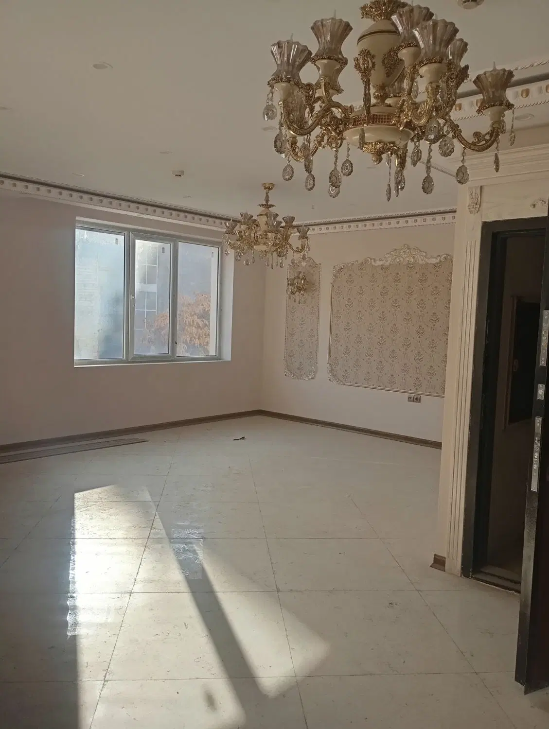 فروش آپارتمان ۶ طبقه