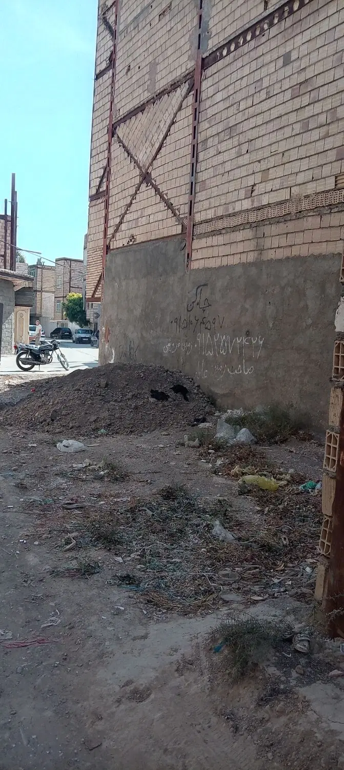 زمین ۷۵متری قلفتی