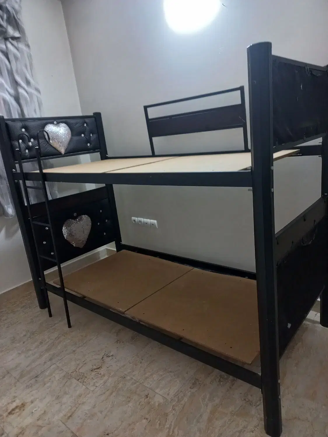 خانه دربستی ۲طبقه در استادمعین