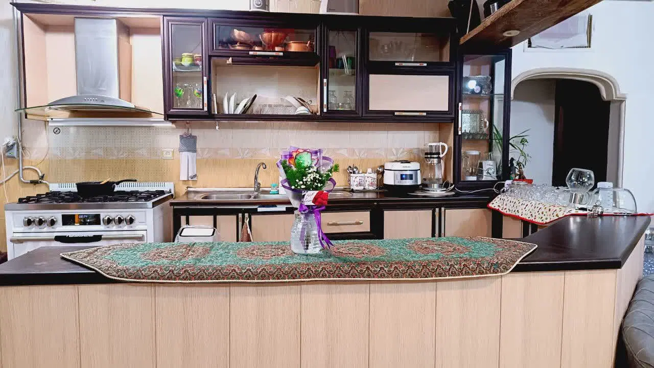 رهن و اجاره یک واحد اپارتمان در خیابان بعثت