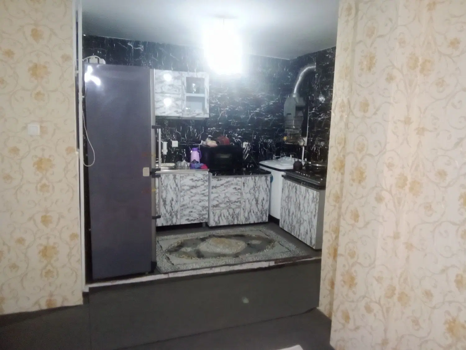 فروش آپارتمان شهرک گلها طبقه دوم
