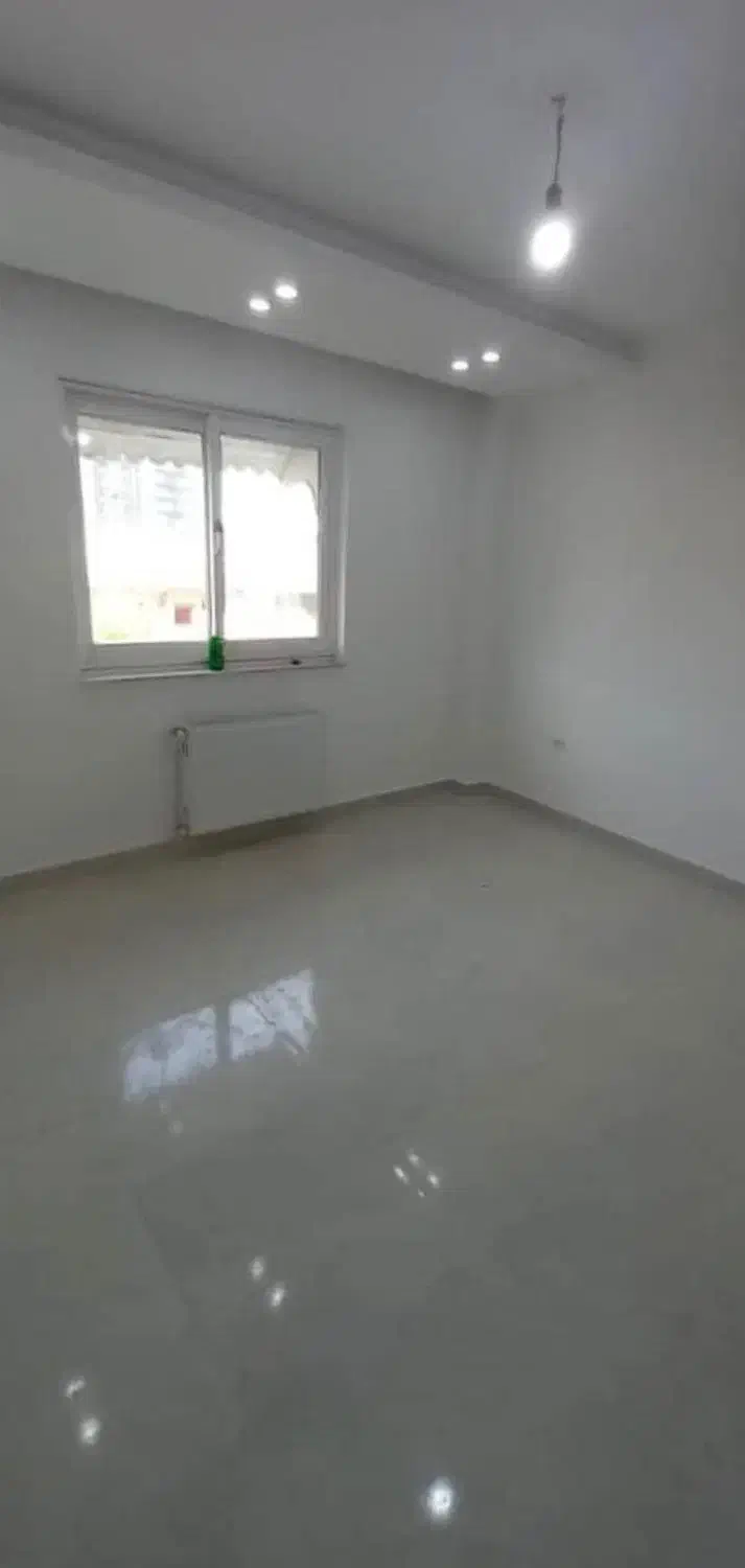 فروش واحد ۱۰۰متری فول بازسازی شده در گلباغ نماز