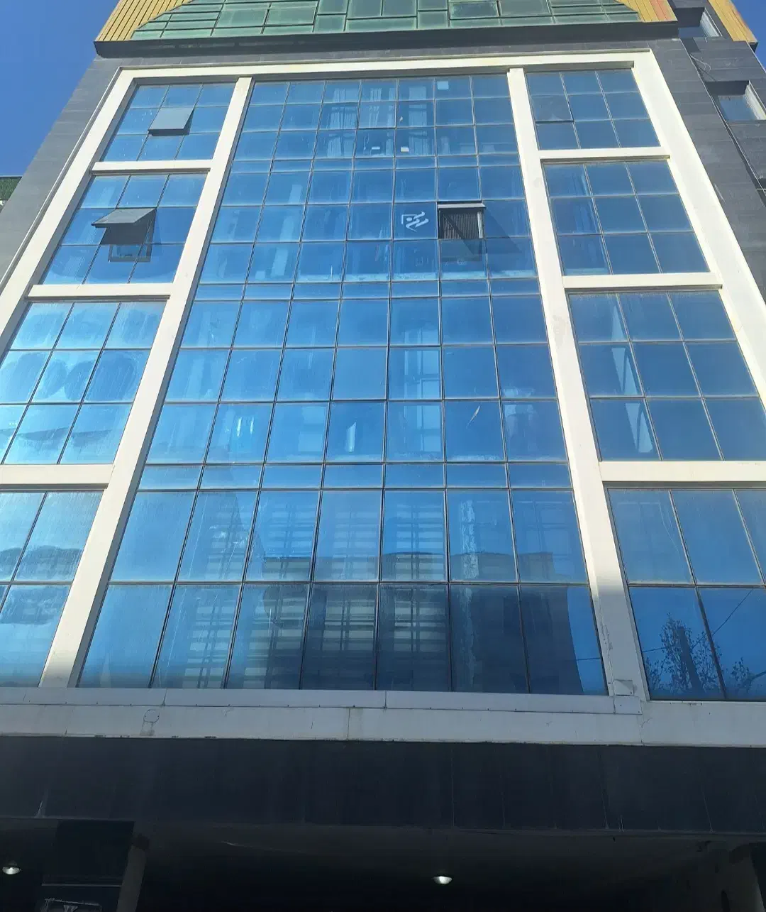 آپارتمان اداری