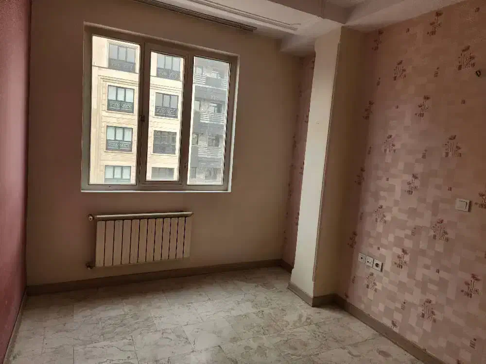۶۸متر۲ اتاق برکارگرشمالی