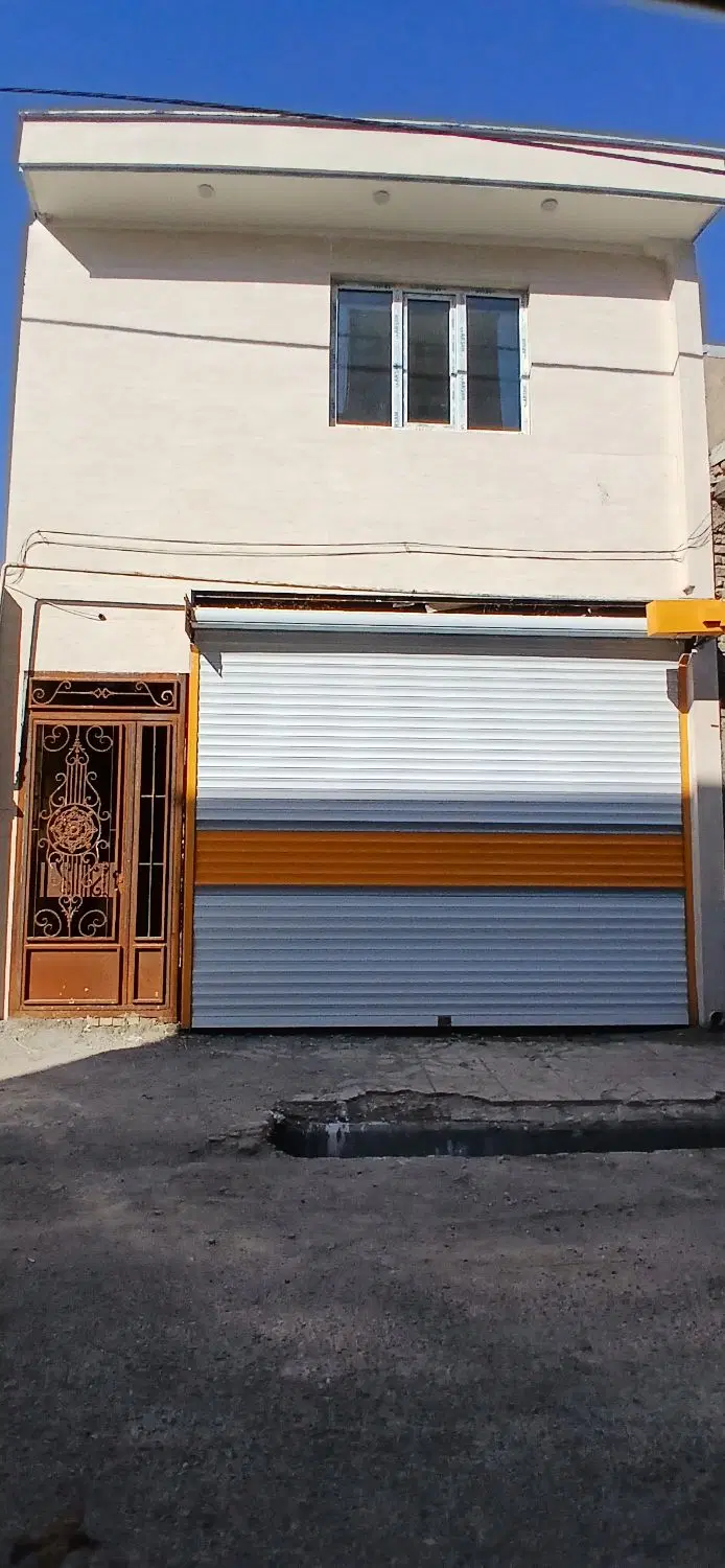 ساختمان تجاری خدماتی