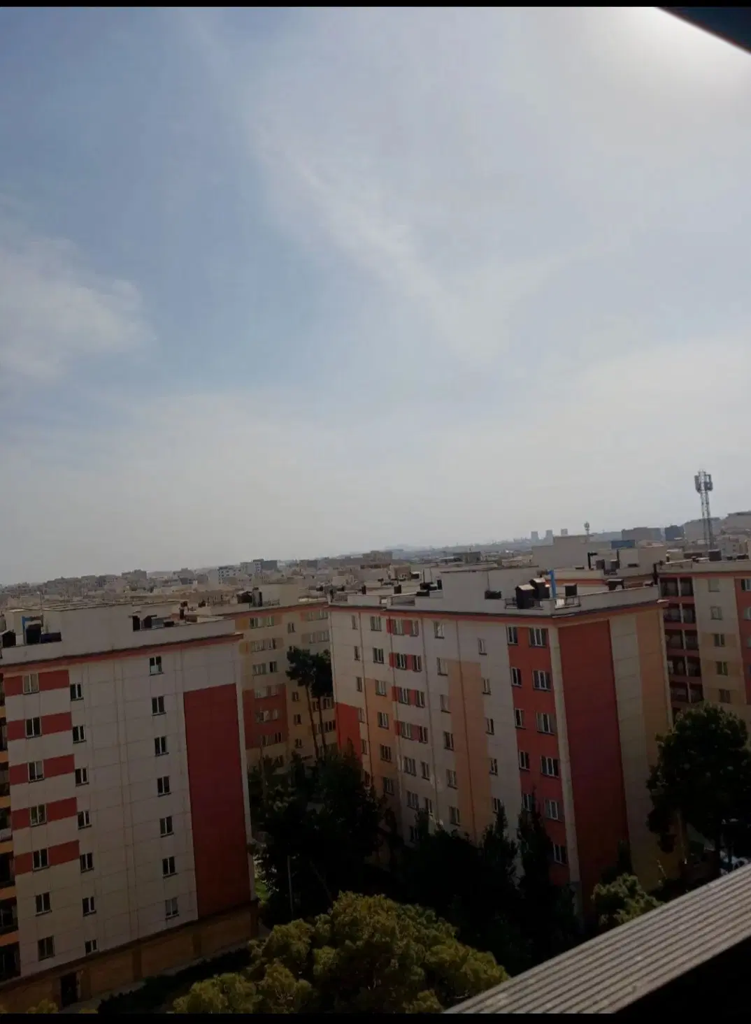 واحد ۸۳ متری آسمان البرز گرمدره