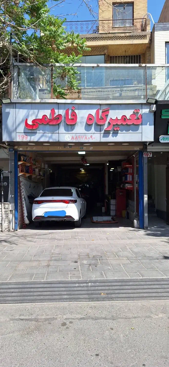 90 متر مغازه بر اصلی