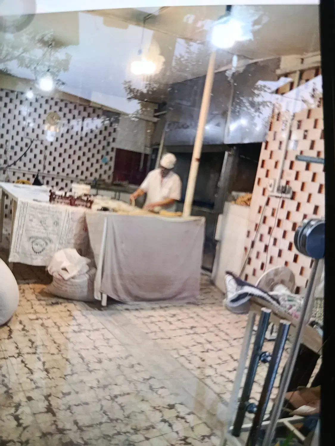 فروش یک باب نانوایی بربری