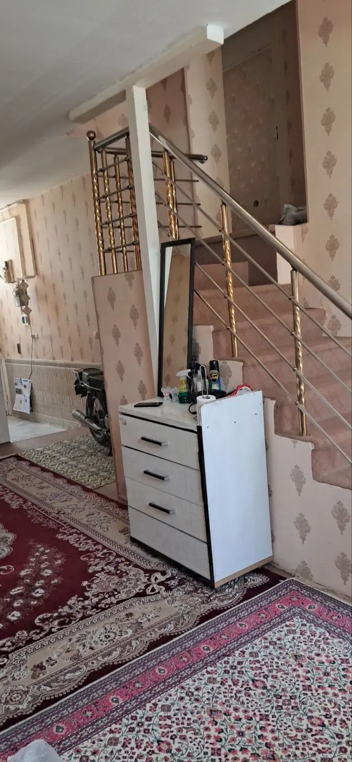 فروش خانه ۹۰ متری در بلوار اتحاد