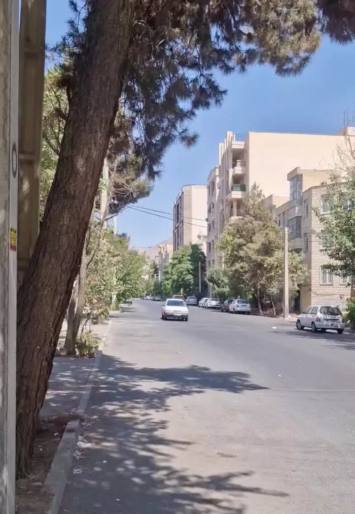 اپارتمان ۱۵۰ متری روبه آفتاب