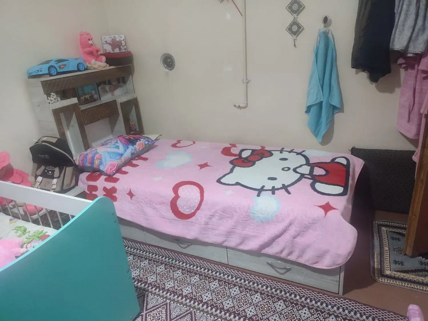 خانه‌به‌فروش‌میرسد