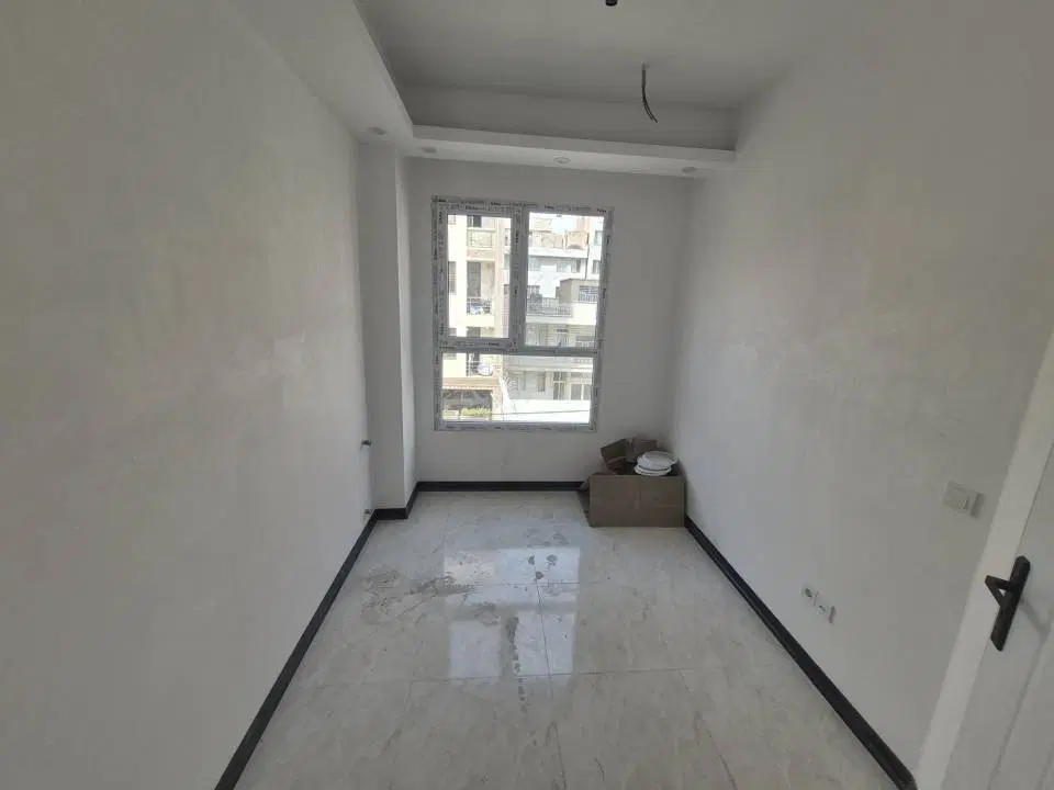 ۸۰ متر. تکواحدی. کلید نخورده. شهرک سینا