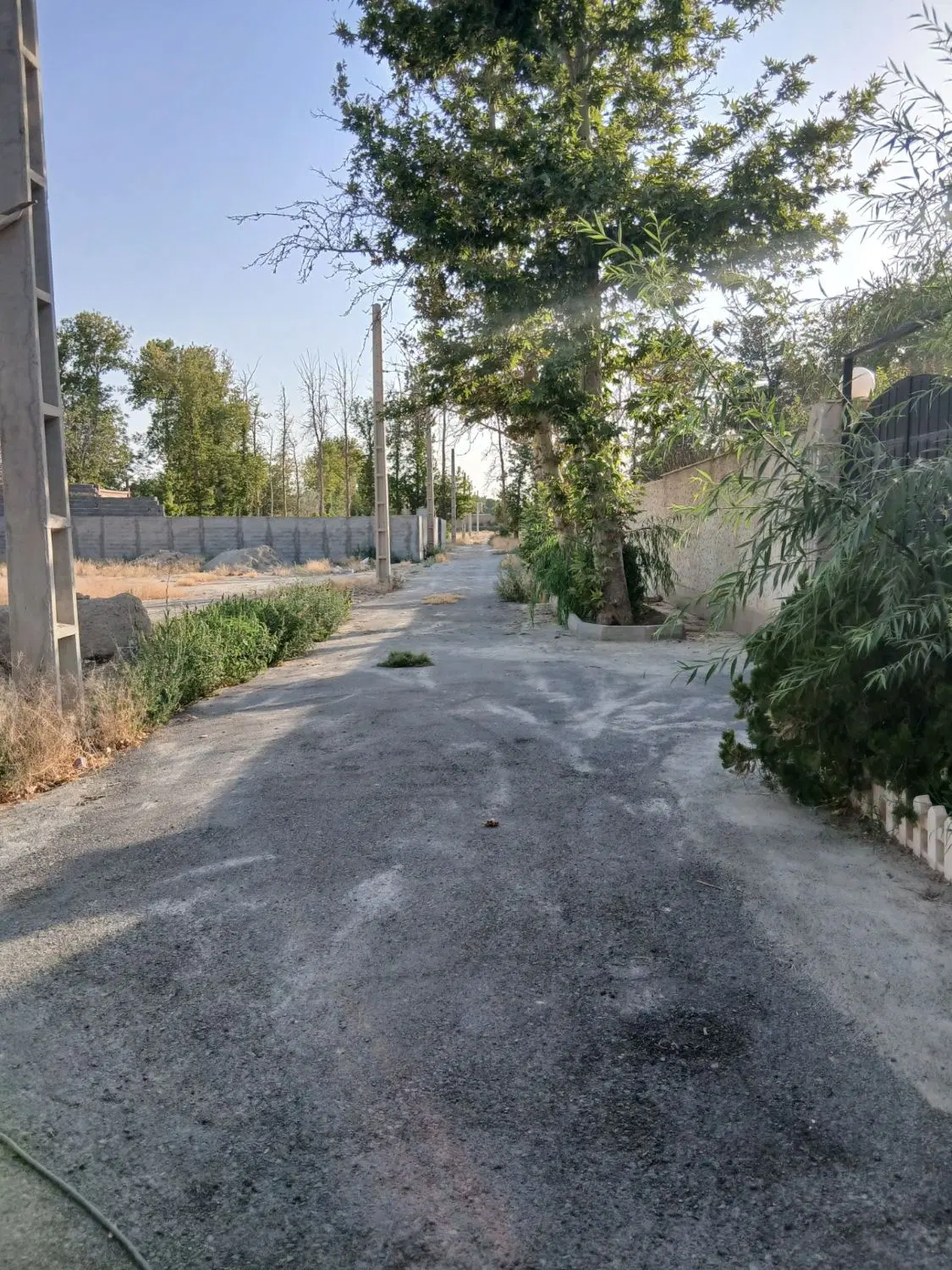۲۰۰مترزمین قابل ساخت وسط محل