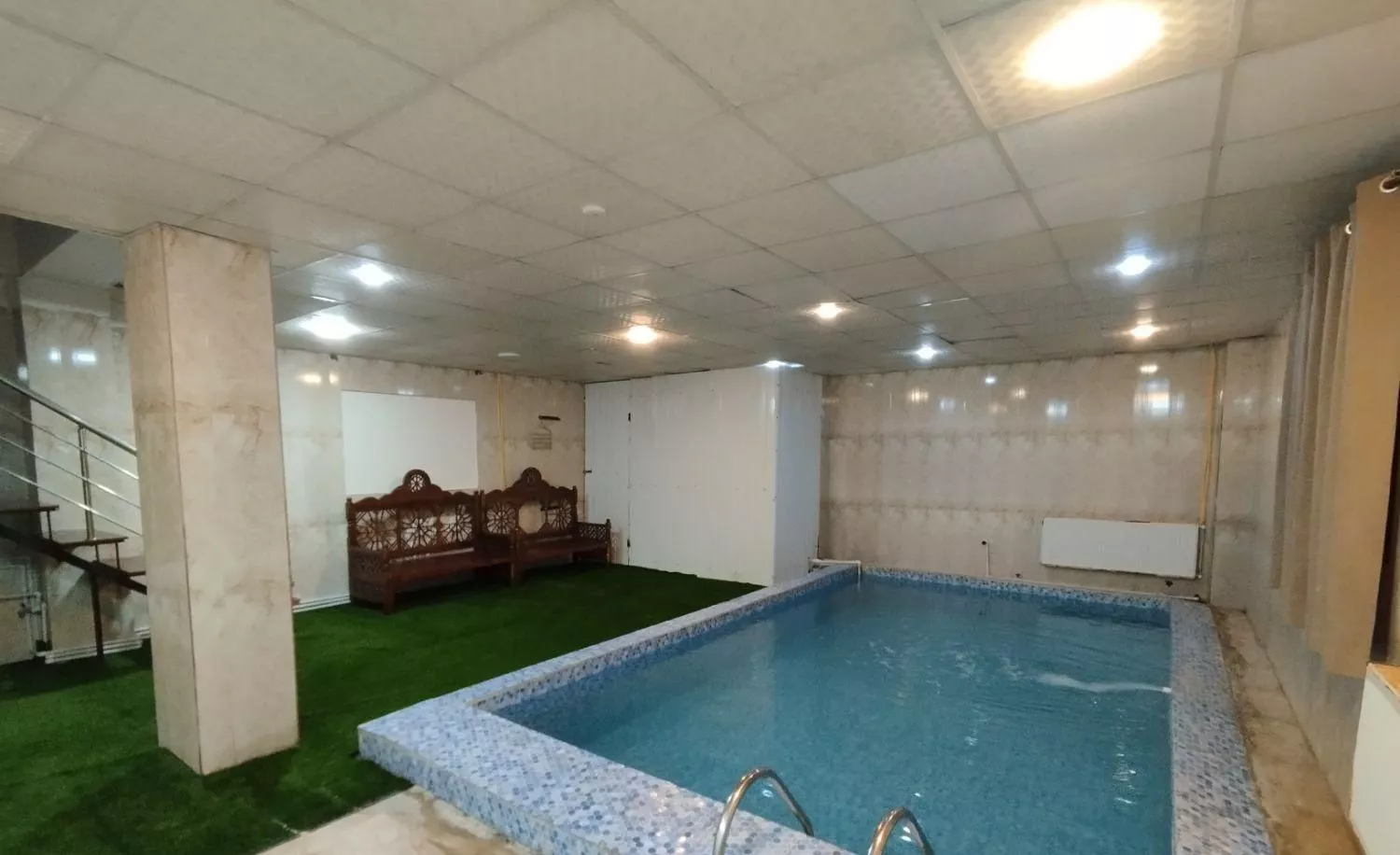ویلا فول امکانات با استخر اب گرم