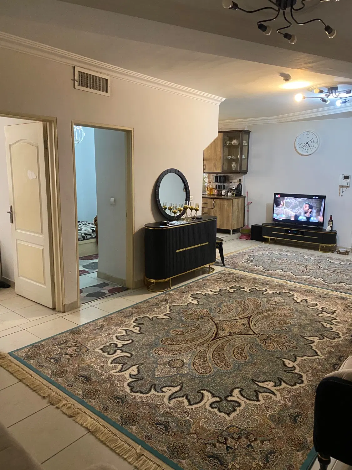 آپارتمان سی متری جی خ برادران فلاح کوچه کاووسی