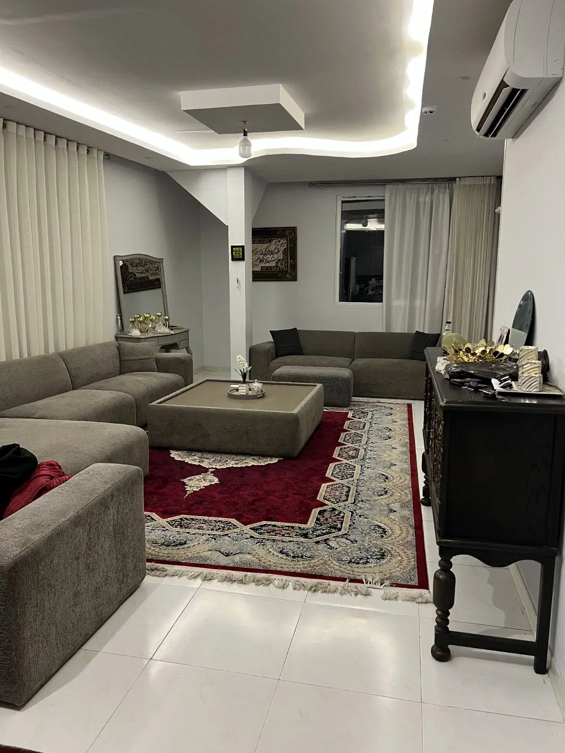 آپارتمان ۷۰ متری، فول  نبش فراز ۹