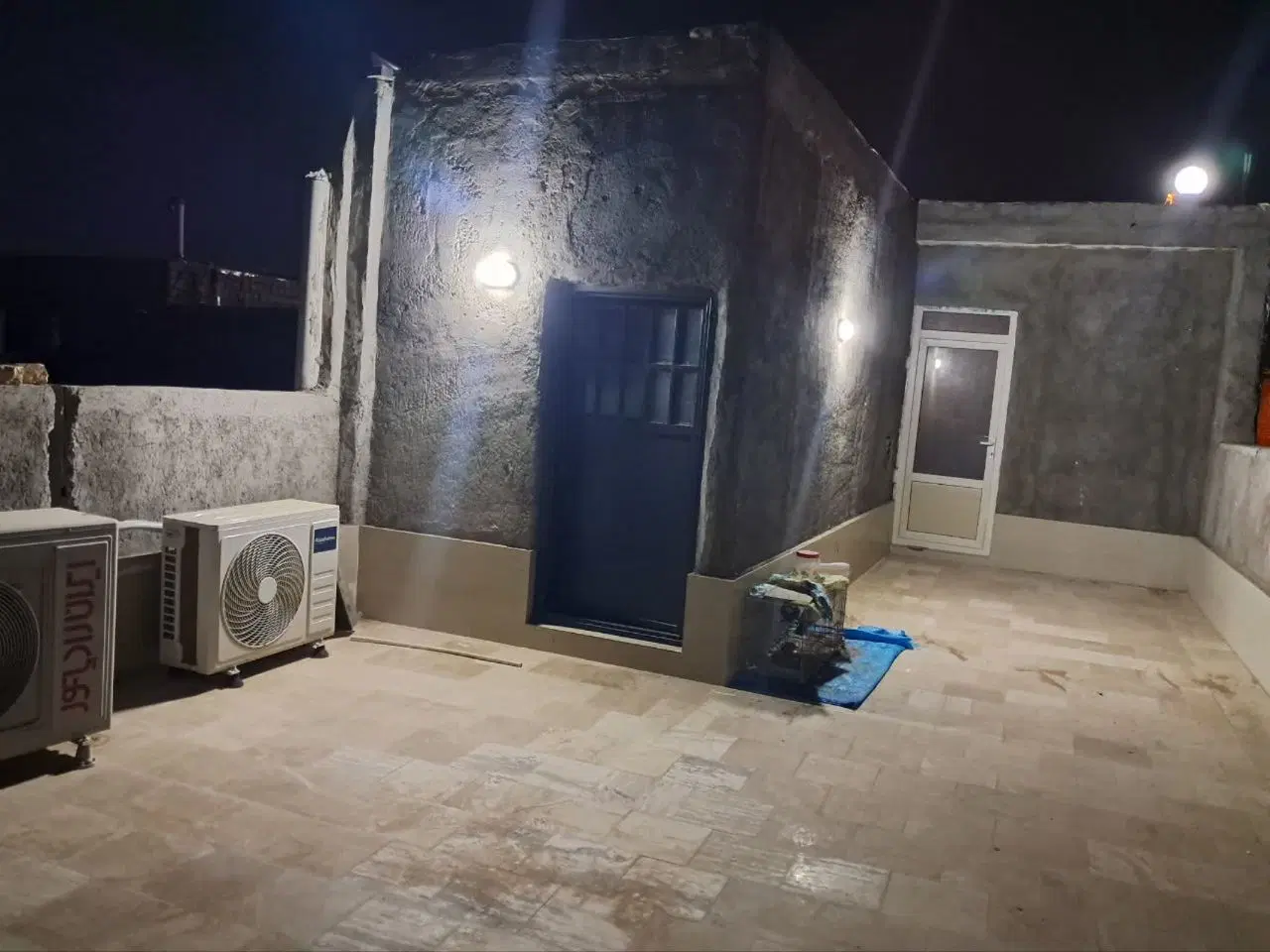 منزل جنوبی۱۰۸مترنزدیک به نانوایی ، فروشگاه