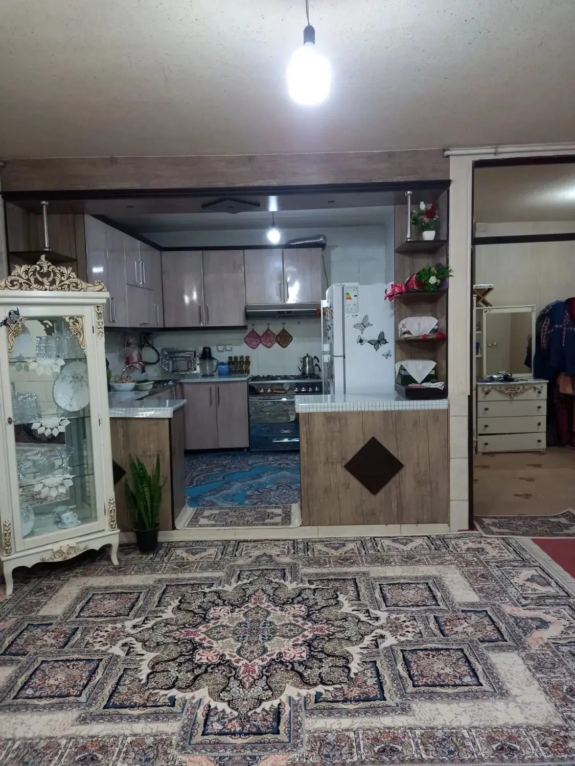 60متری طبقه همکف