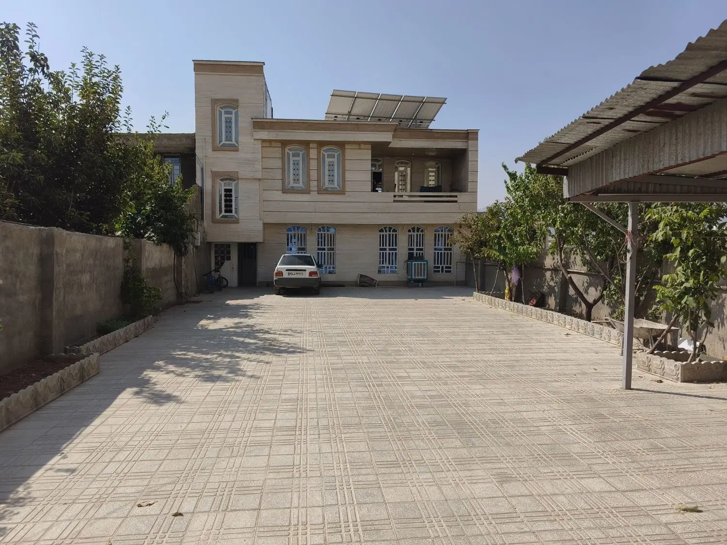 فروش خانه دوطبقه شرف اباد