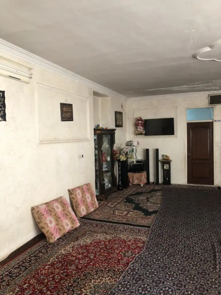 کلنگی قابل سکونت بلوار کاوه خ فایض اصفهانی