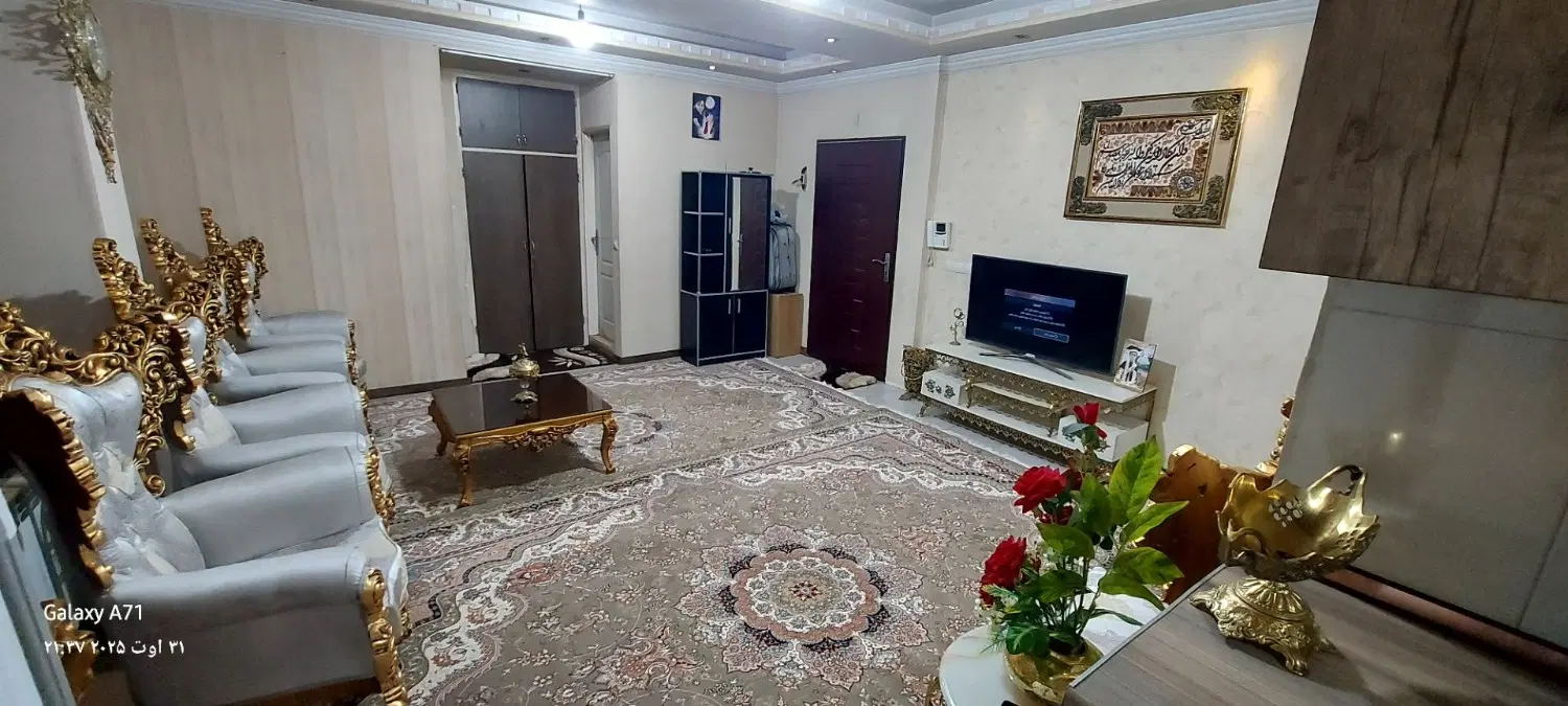 فروش آپارتمان ۵۵ متری۱۳ آبان شهرری پارکینگ اختصاصی