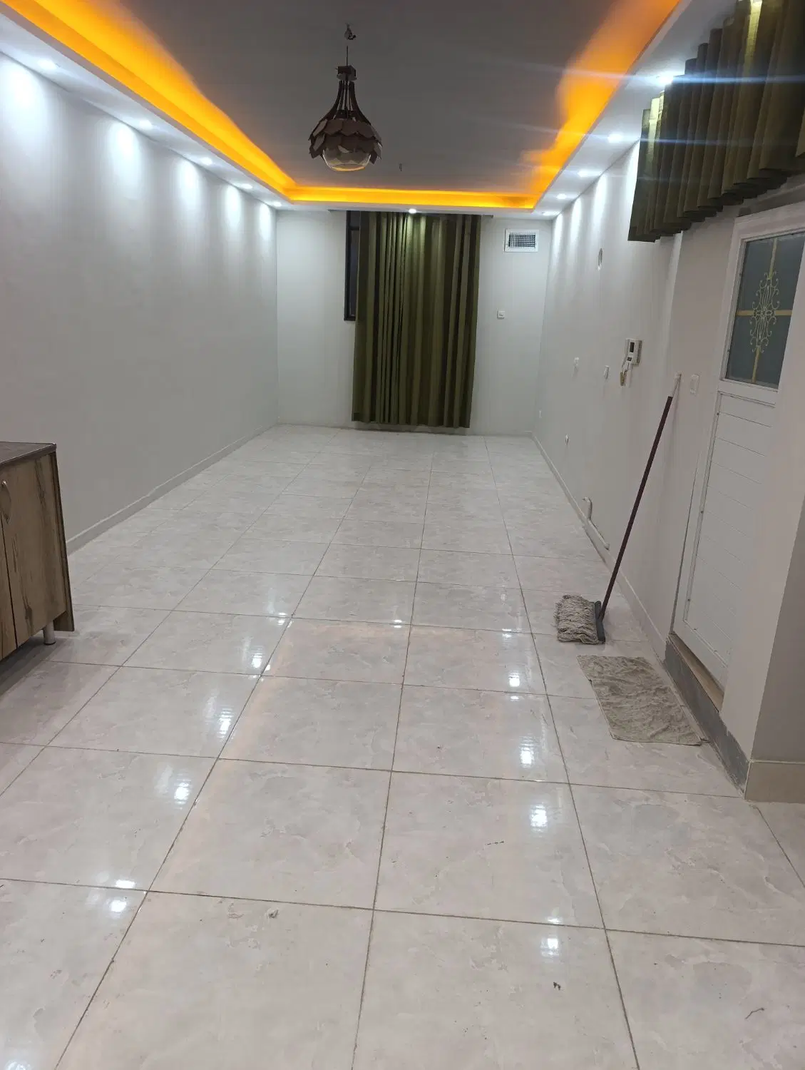 خانه ویلایی بایک باب مغازه