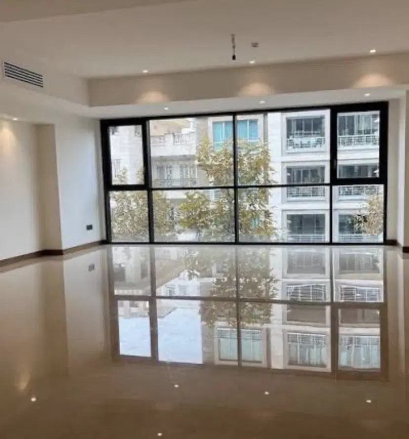 فروش تک واحدی سه خواب تاپ لوکیشن