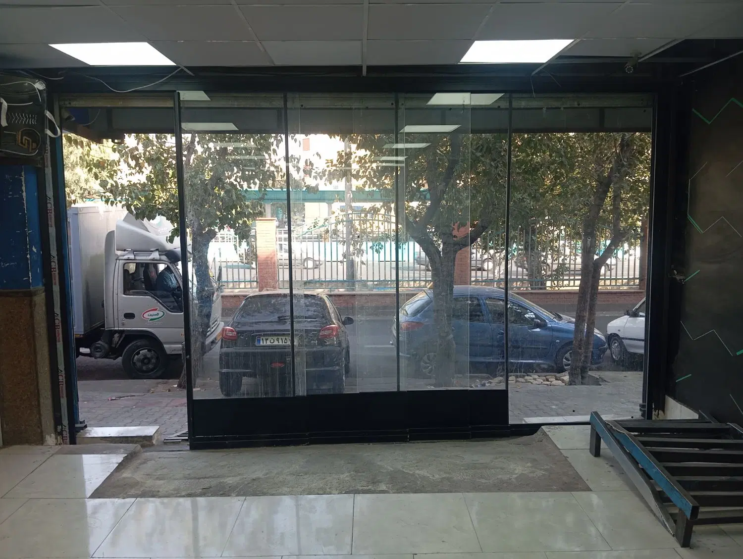 اجاره مغازه حدودا ۶۷متر لاین کندرو اتوبان بسیج