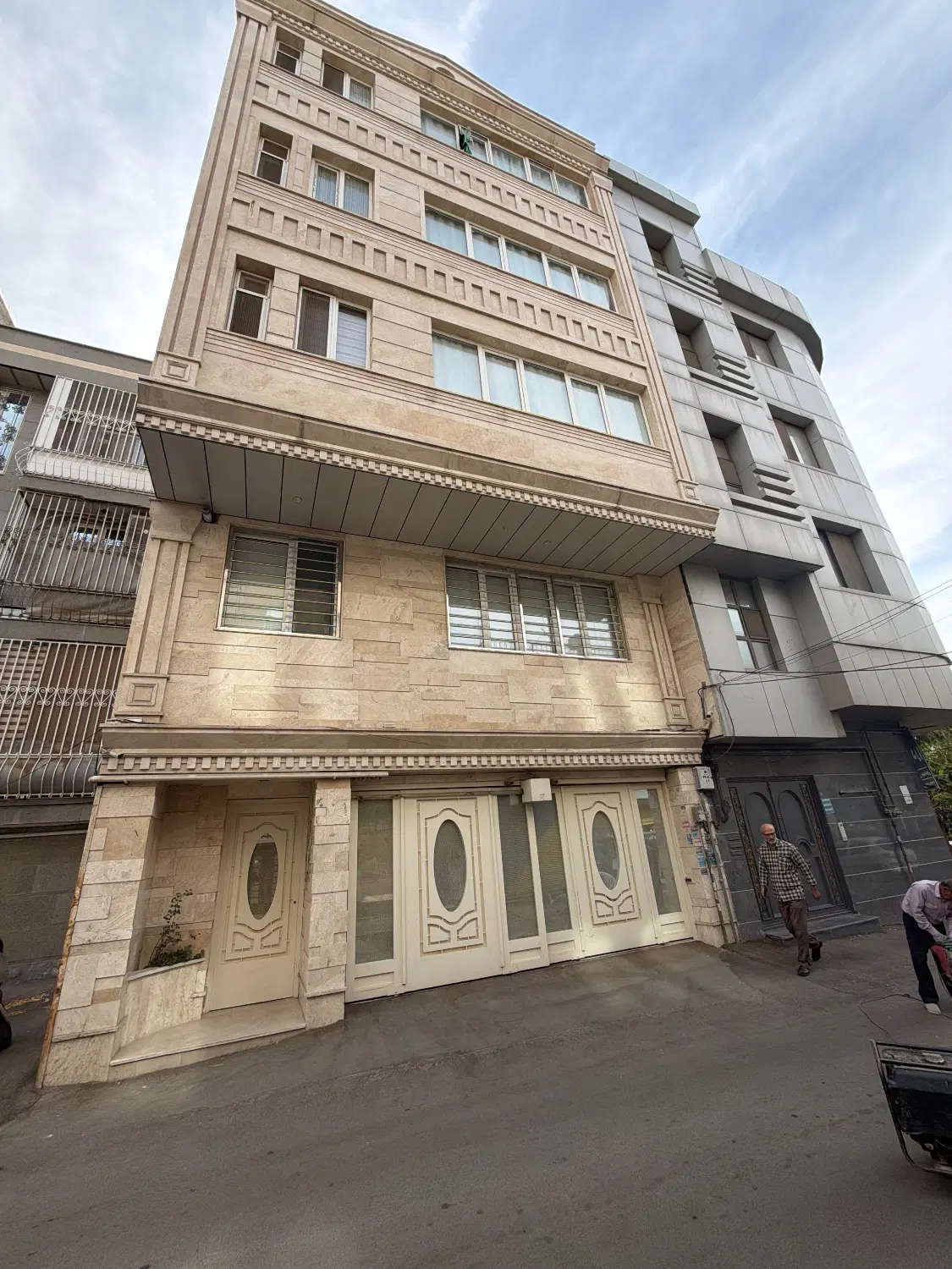فروش خانه کلنگی ولیعصر