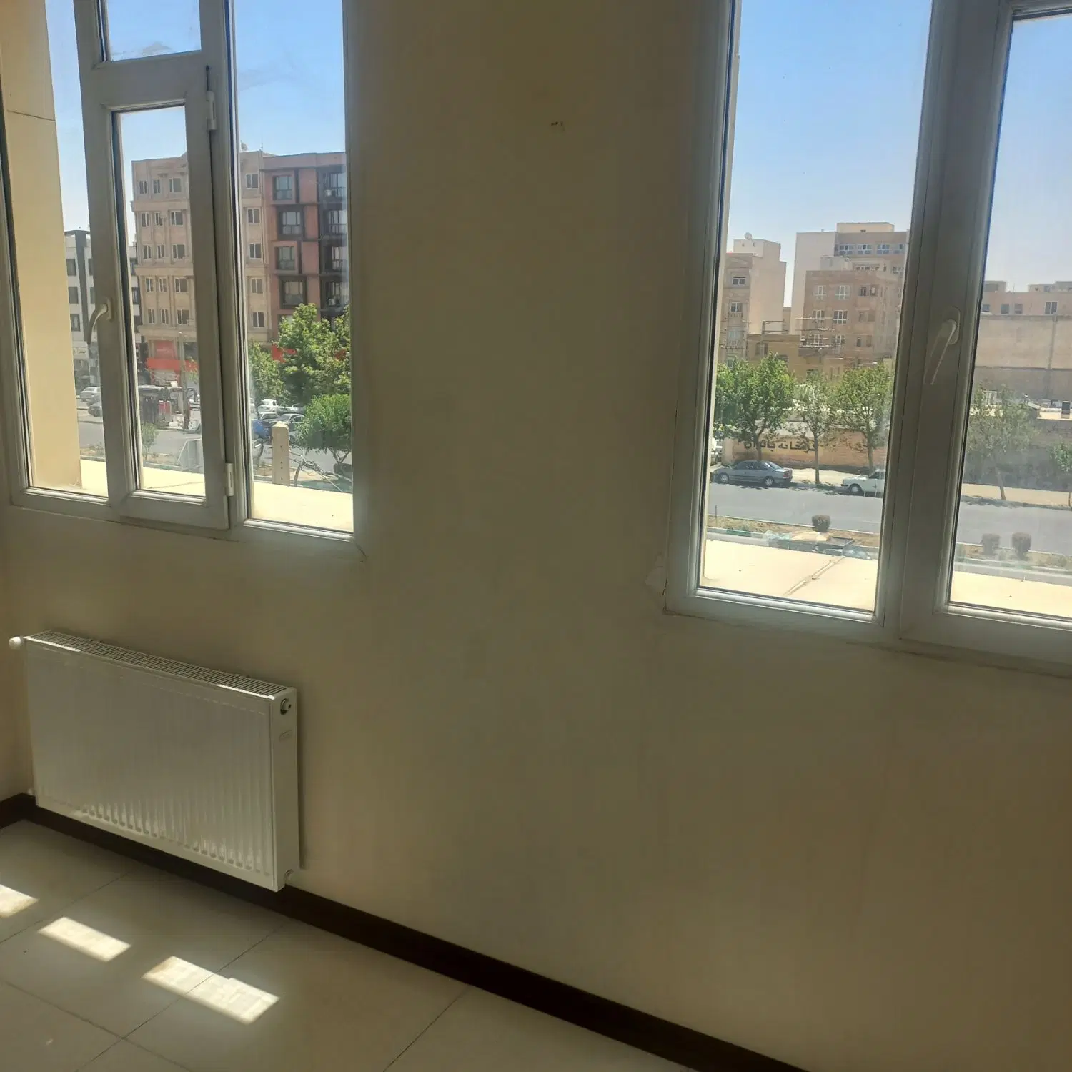 واحد۱۲۵متری موقعیت اداری