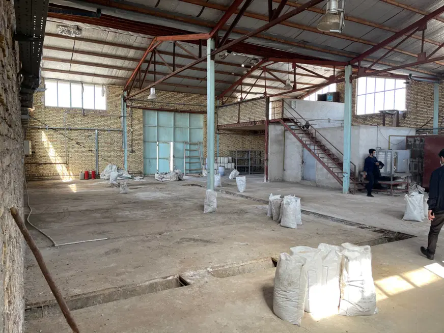 بهترین کارخانه۲۰۰متری کانی غیر فلزی شهرک کاویان