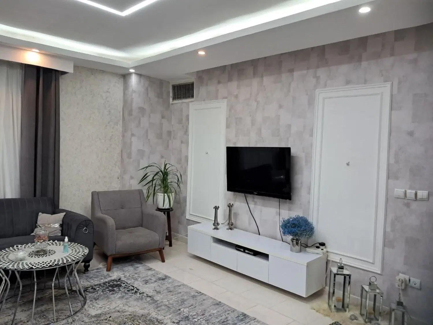 دوخوابه ۸۵ متری انباری دار لوکس لاکچری یادمان بنا