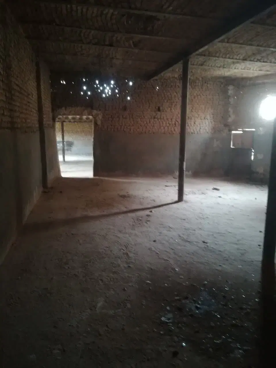فروش سوله ۲۸۰متر جاده کلات بعدپل گرجی خ فولادی