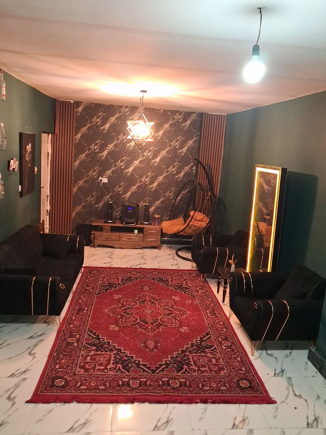 باغچه استخر دار