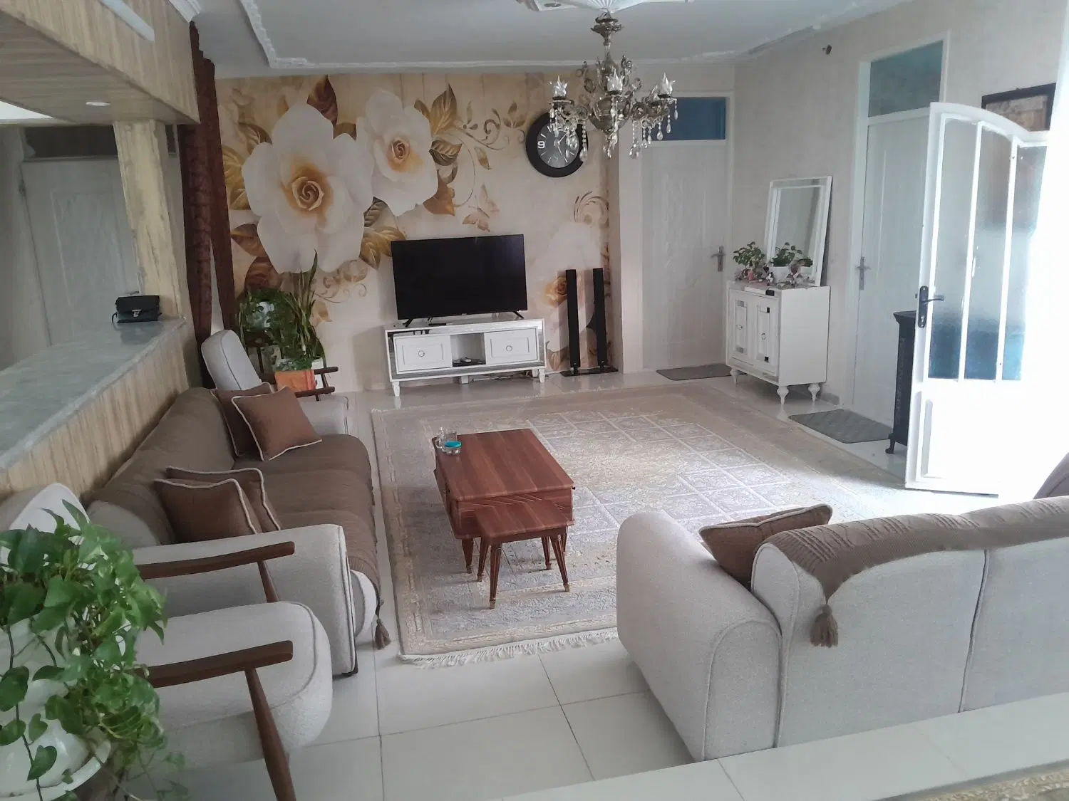 خانه بزرگ و دلباز صدف ۲