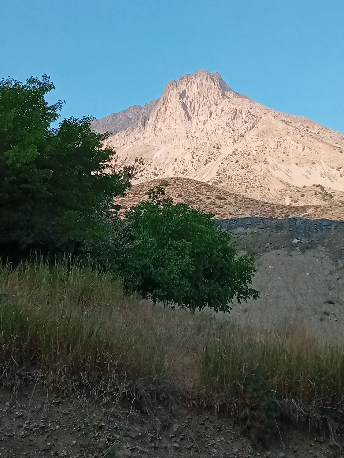 زمین طرح مسکن ملی سه نفره