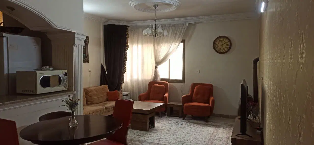 ۷۵ متری