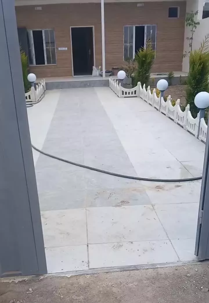 باغ باغچه قواره کوچک  و بزرگ سند تک برگ
