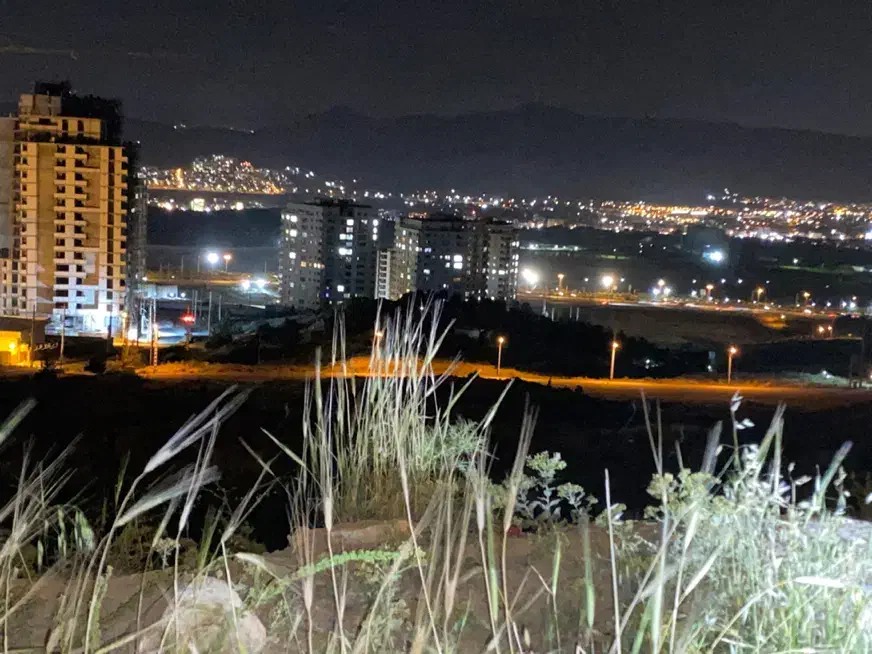 پنت هاوس ۳۰۰ متر ۴ خواب( ۱۲۰ متر حیاط )
