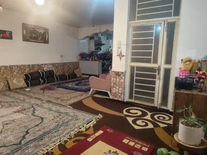 رهن و اجاره طبقه دوم دو خواب شاپورجان